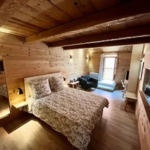  Hébergement de vacances Maison De Village